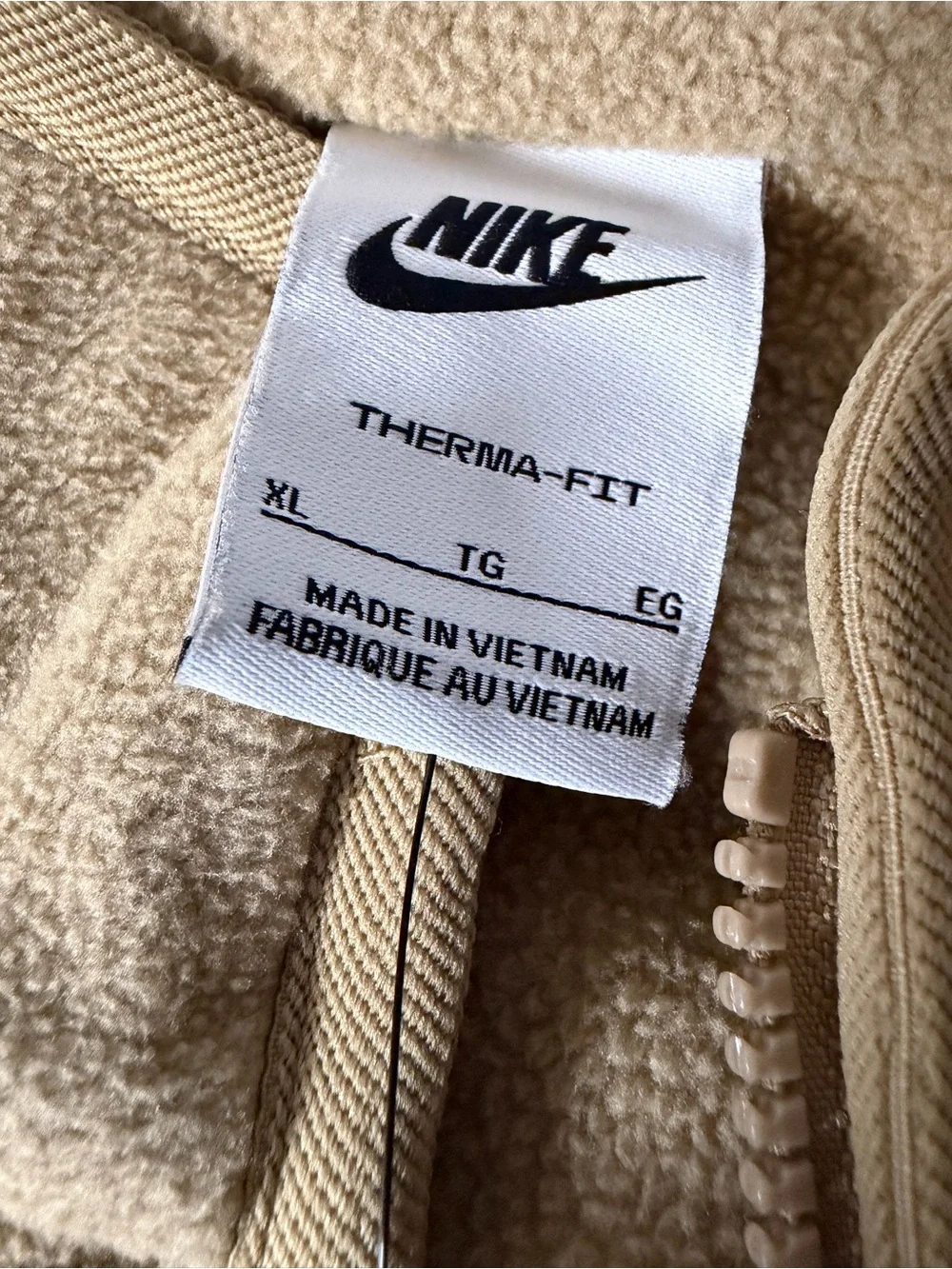 Nike Therma-Fit Beige Men’s Club Full Zip Winterized Vest Polyester Size XL NEW